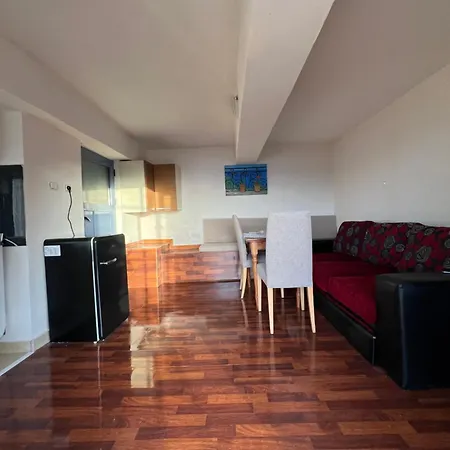 Apartment Ajni's House *