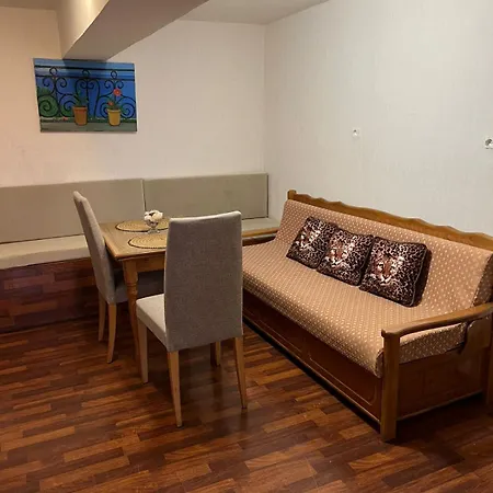 Ajni's House Apartmán Vlorë